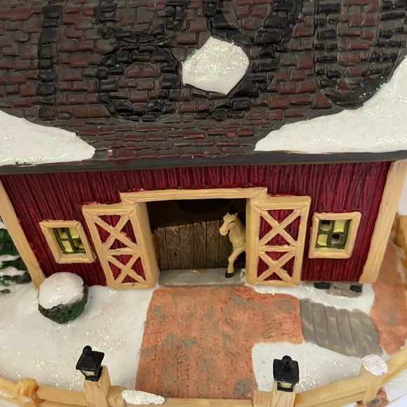 Santa’s Workbench Willow Walk Farm Lighted Christmas Village - Picture 6 of 11